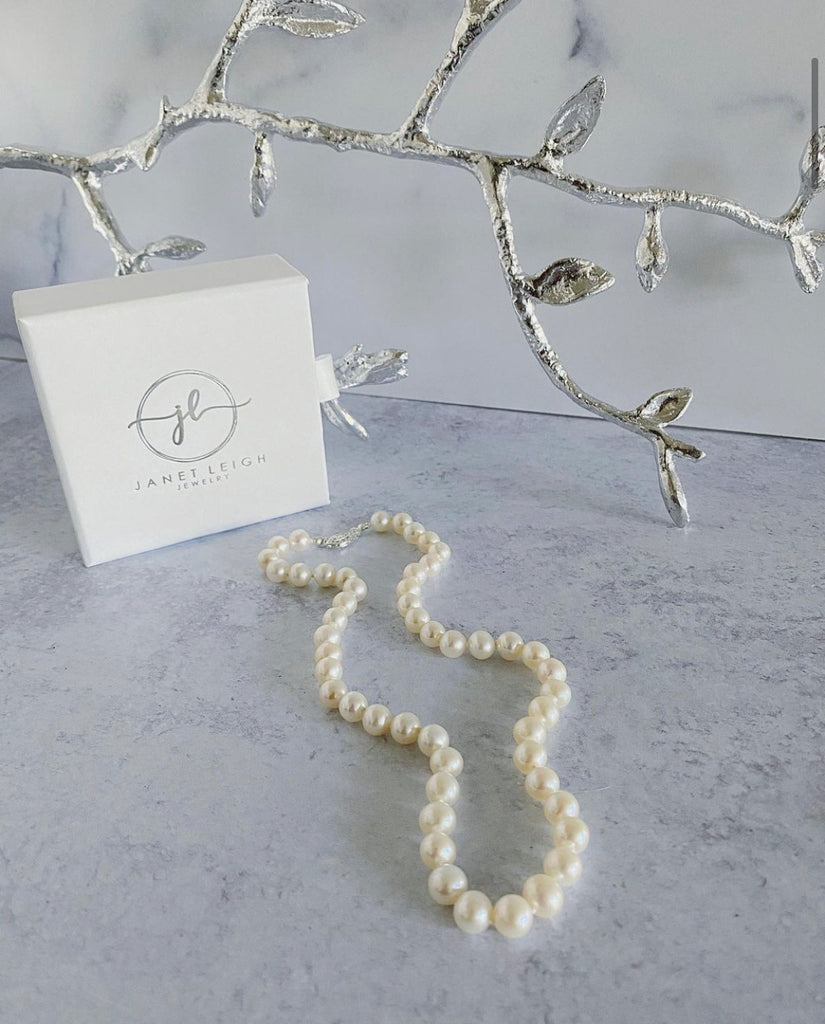 Freshwater Pearl Necklace – Janet Leigh Jewelry